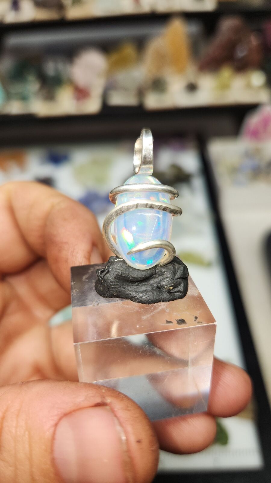 Ethiopian opal #165