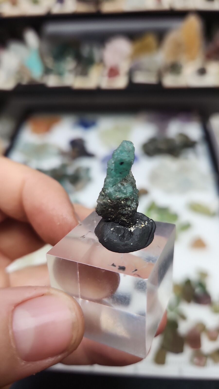 Emerald #76