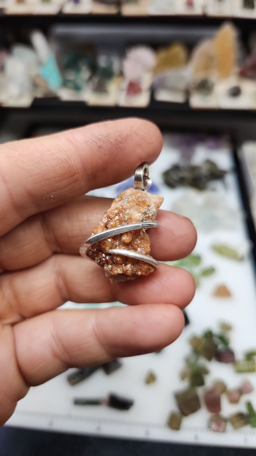 Garnet pendant #121