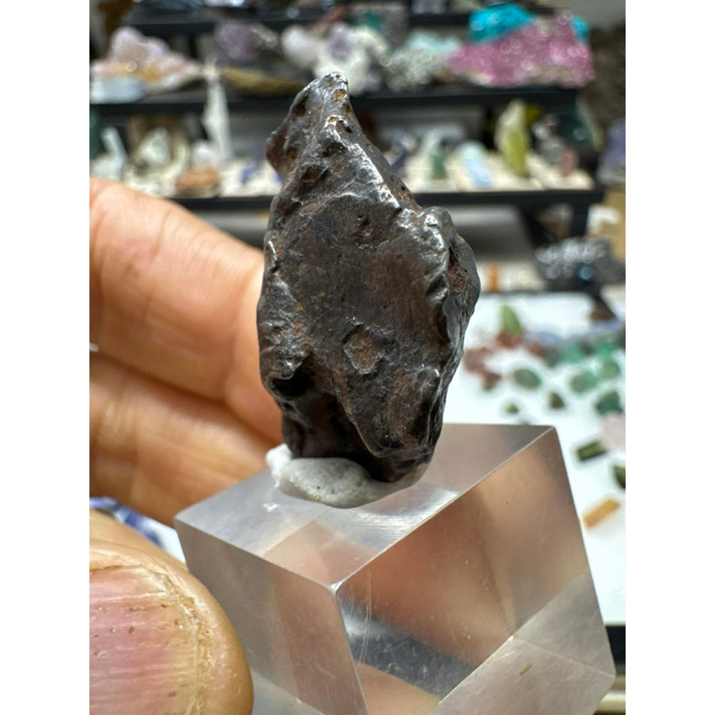 Sikhote Alin Meteorite 28.6 Grams from Russia #236 - Authentic Space Rock for Collectors and Enthusiasts