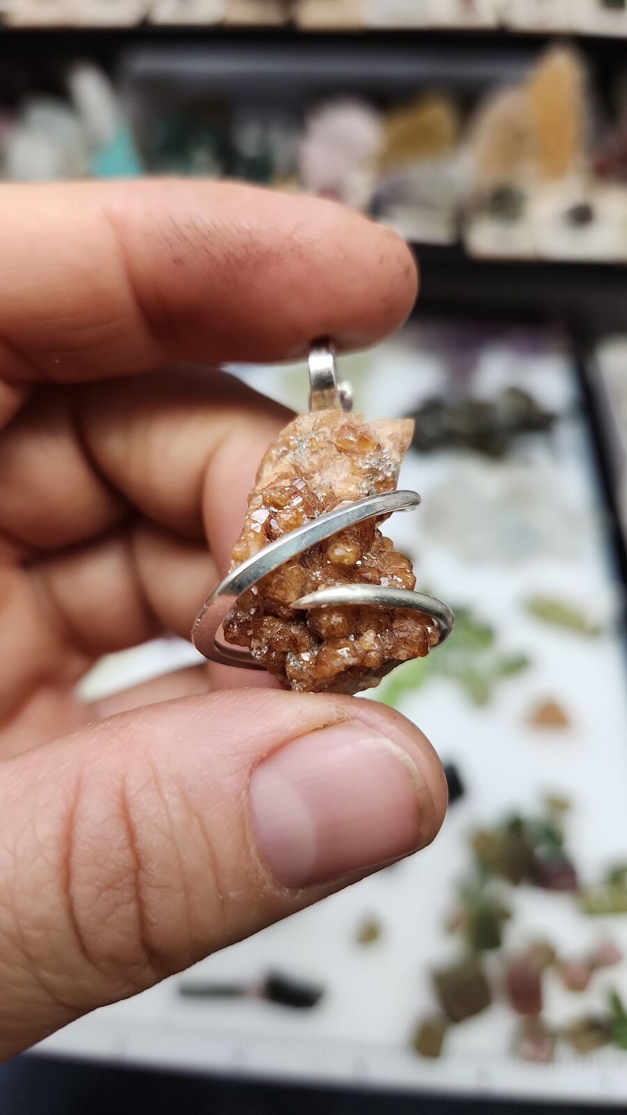 Garnet pendant #121