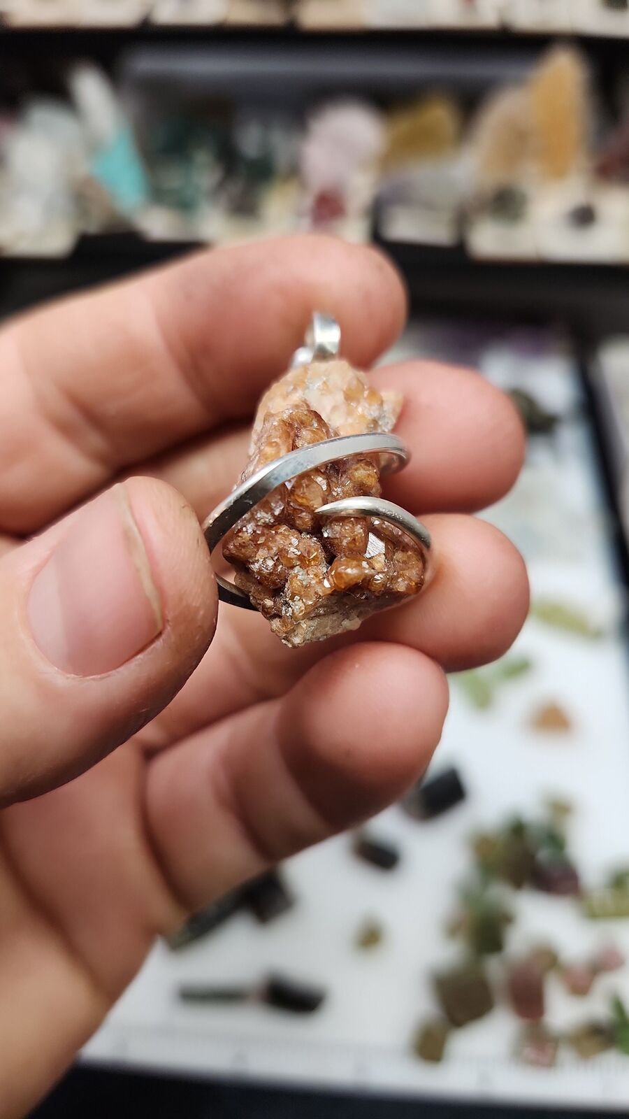Garnet pendant #121