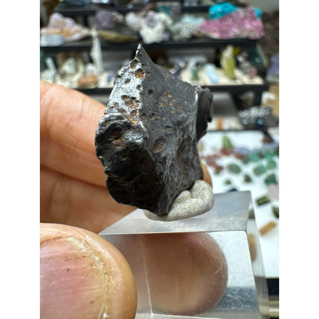 Sikhote Alin Meteorite 28.6 Grams from Russia #236 - Authentic Space Rock for Collectors and Enthusiasts