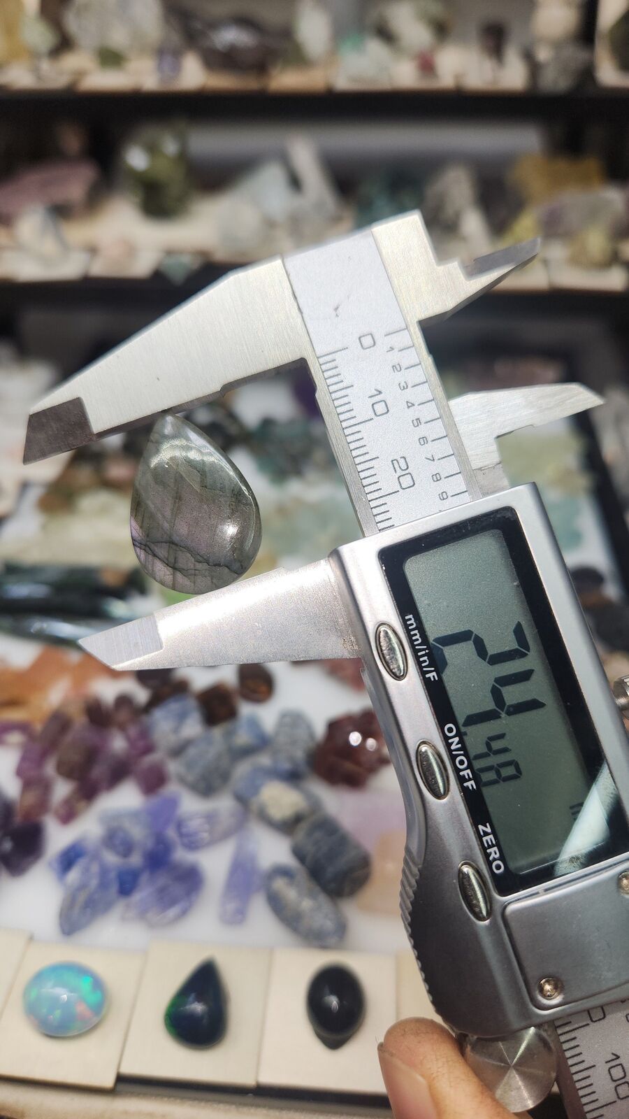 labradorite #259