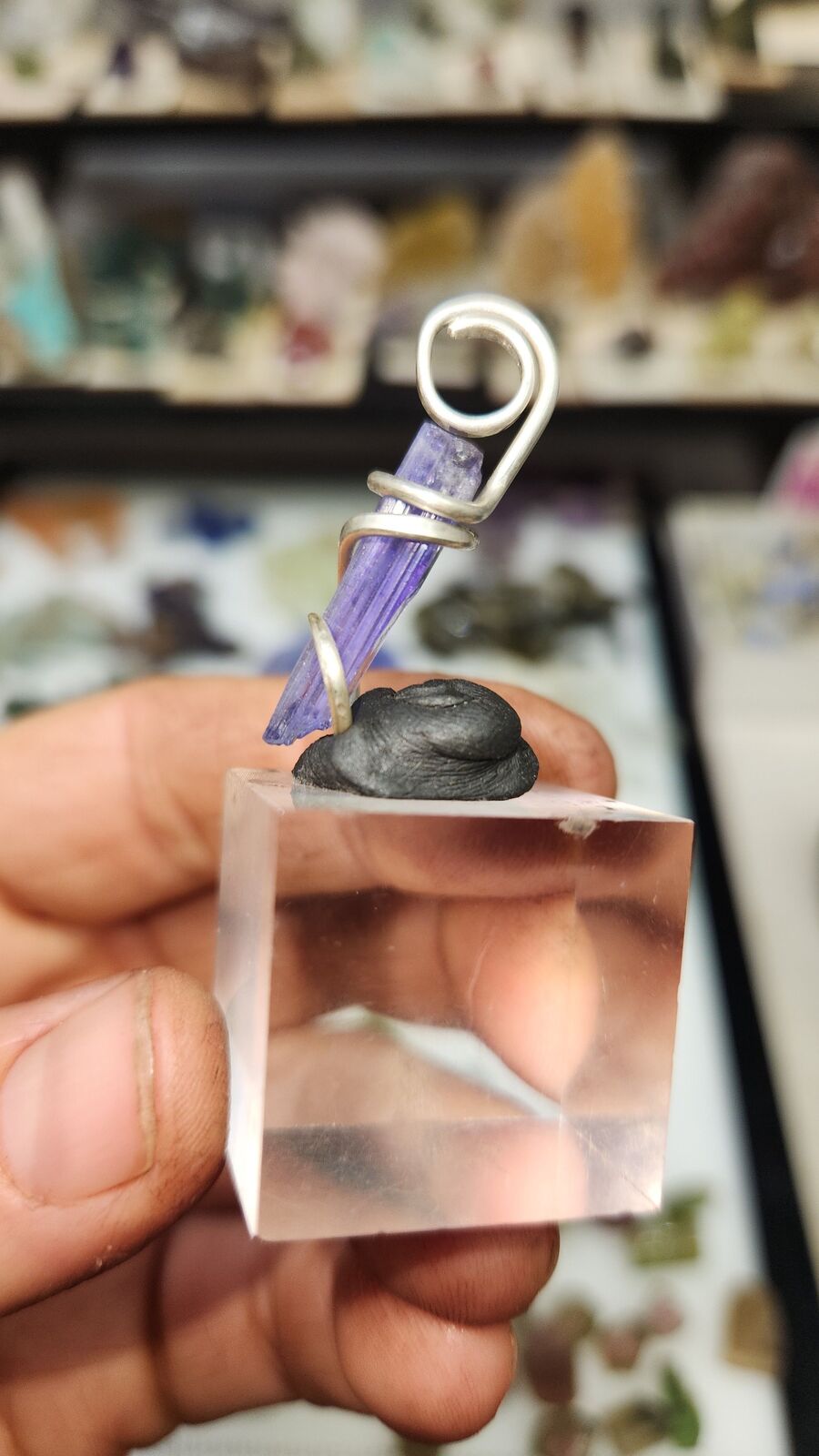 Tanzanite #152