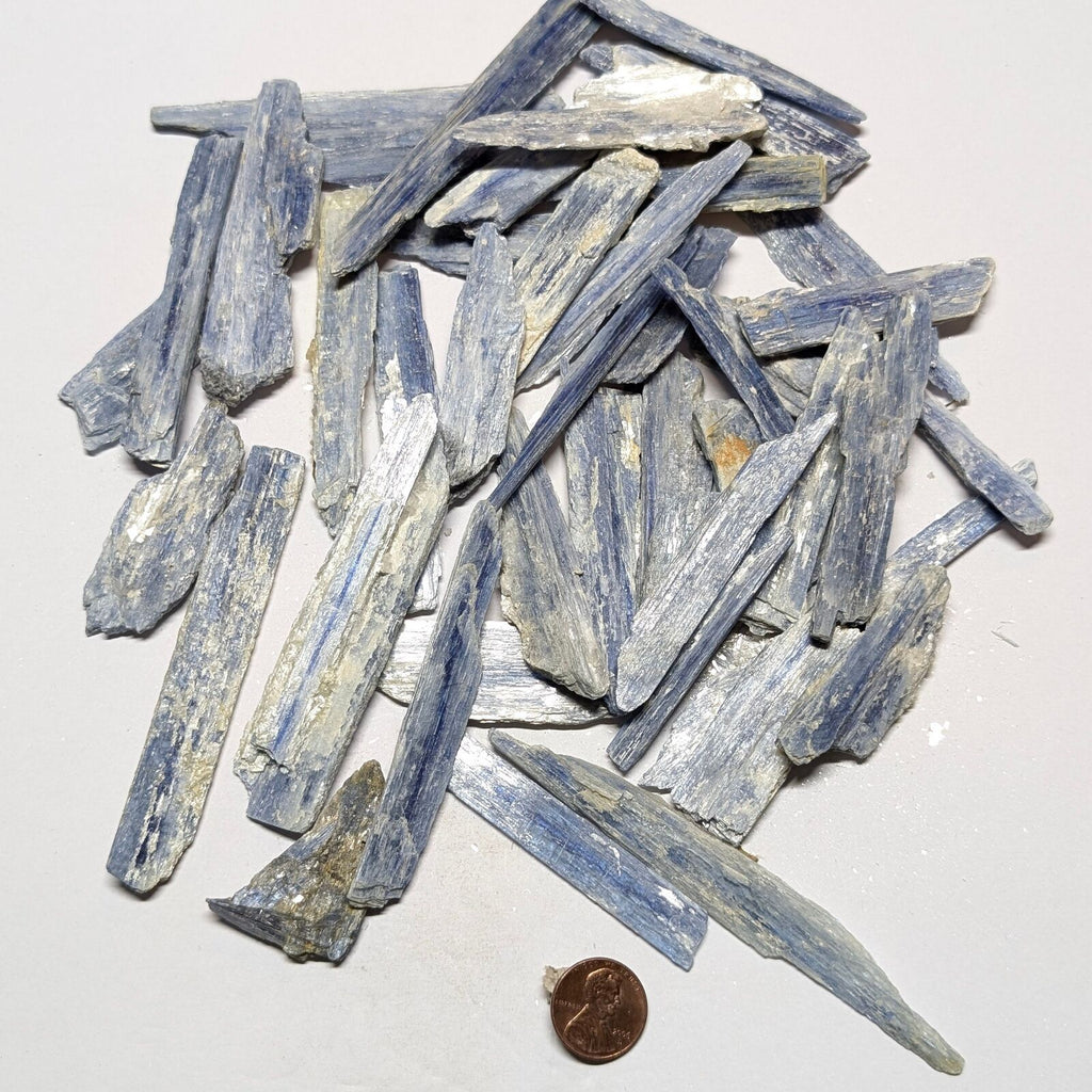 1 lb Blue Kyanite – High-Vibration Alignment and Healing Stone