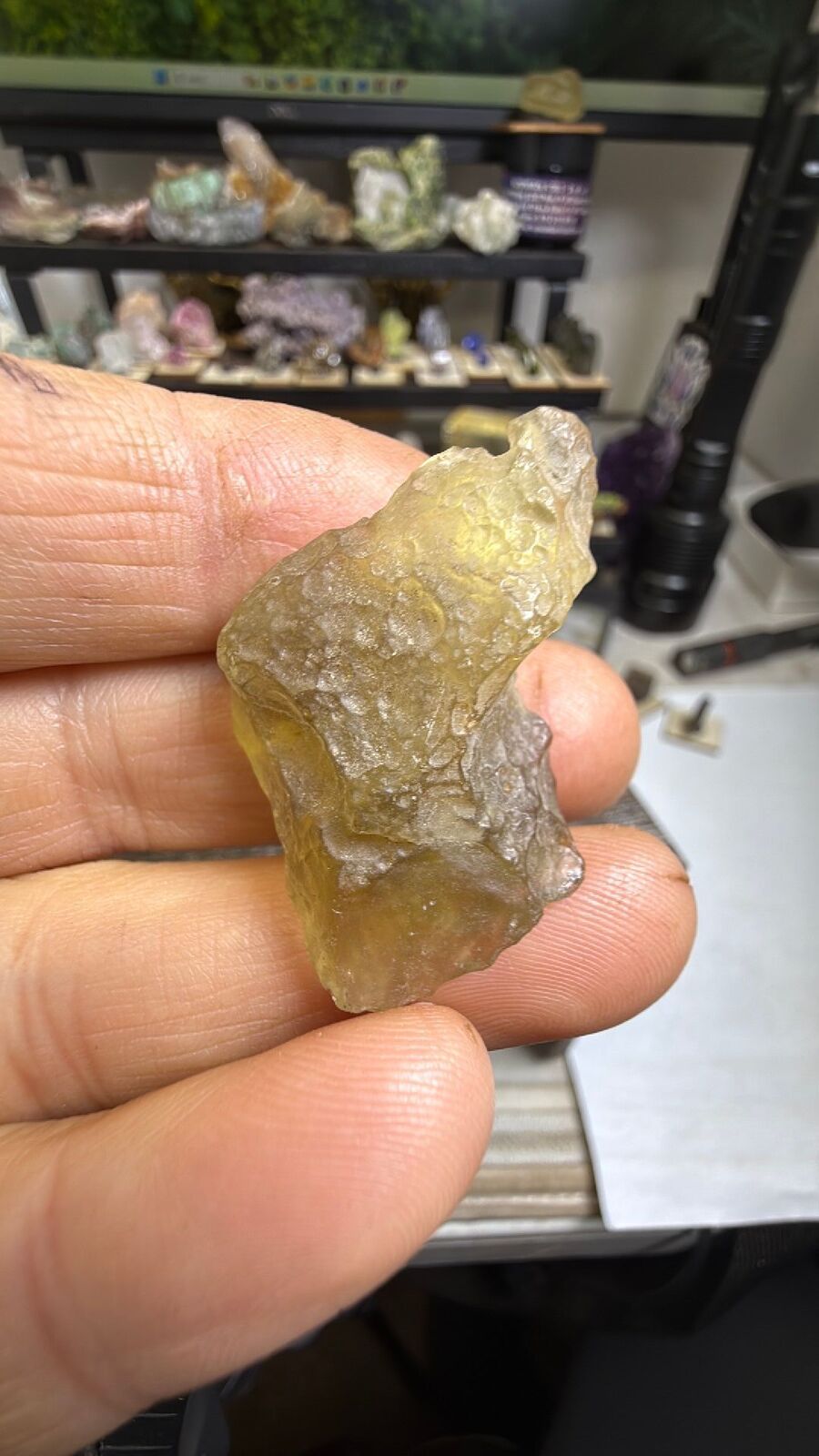 Libyan desert glass #10
