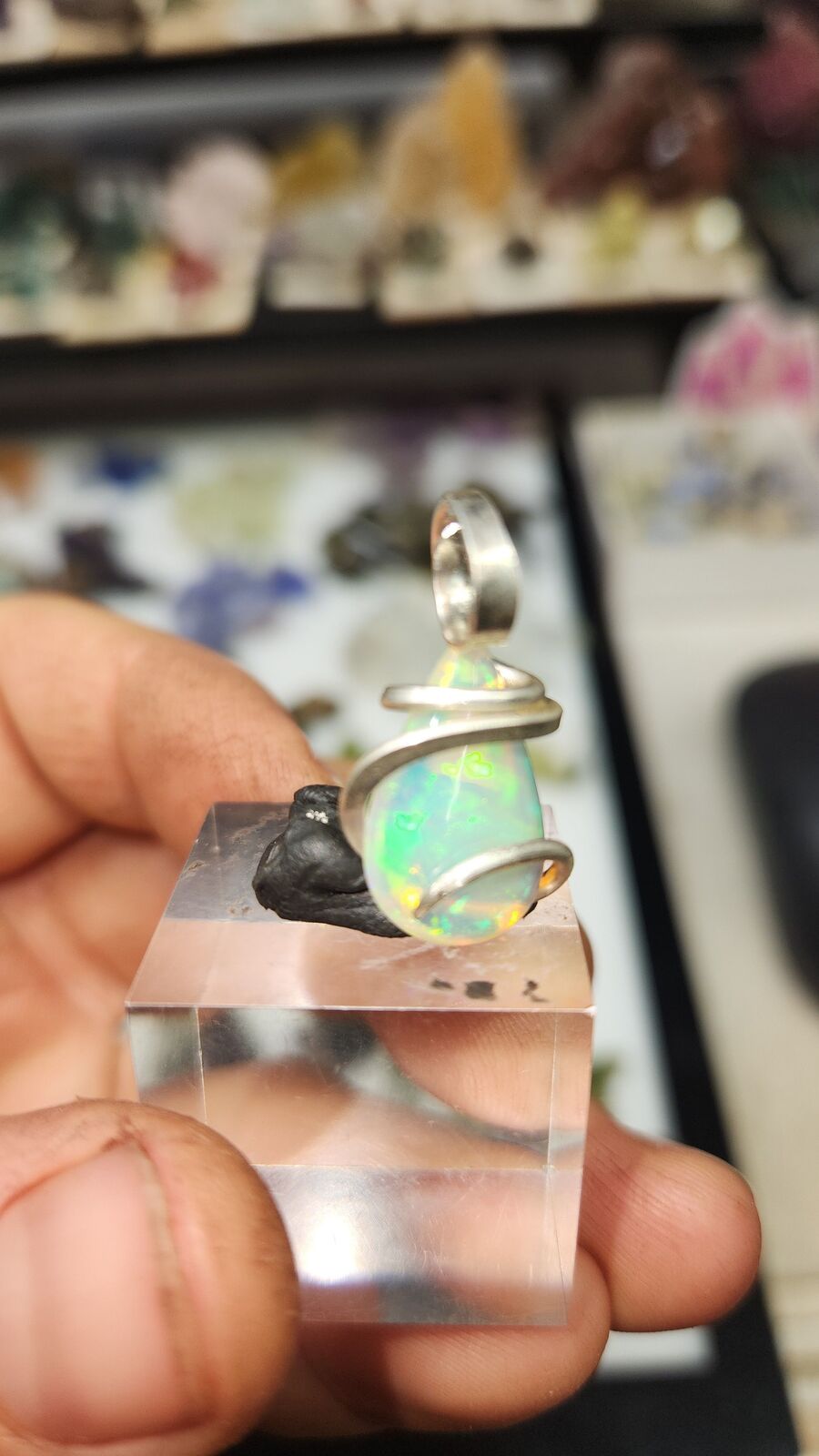 Ethiopian opal #171