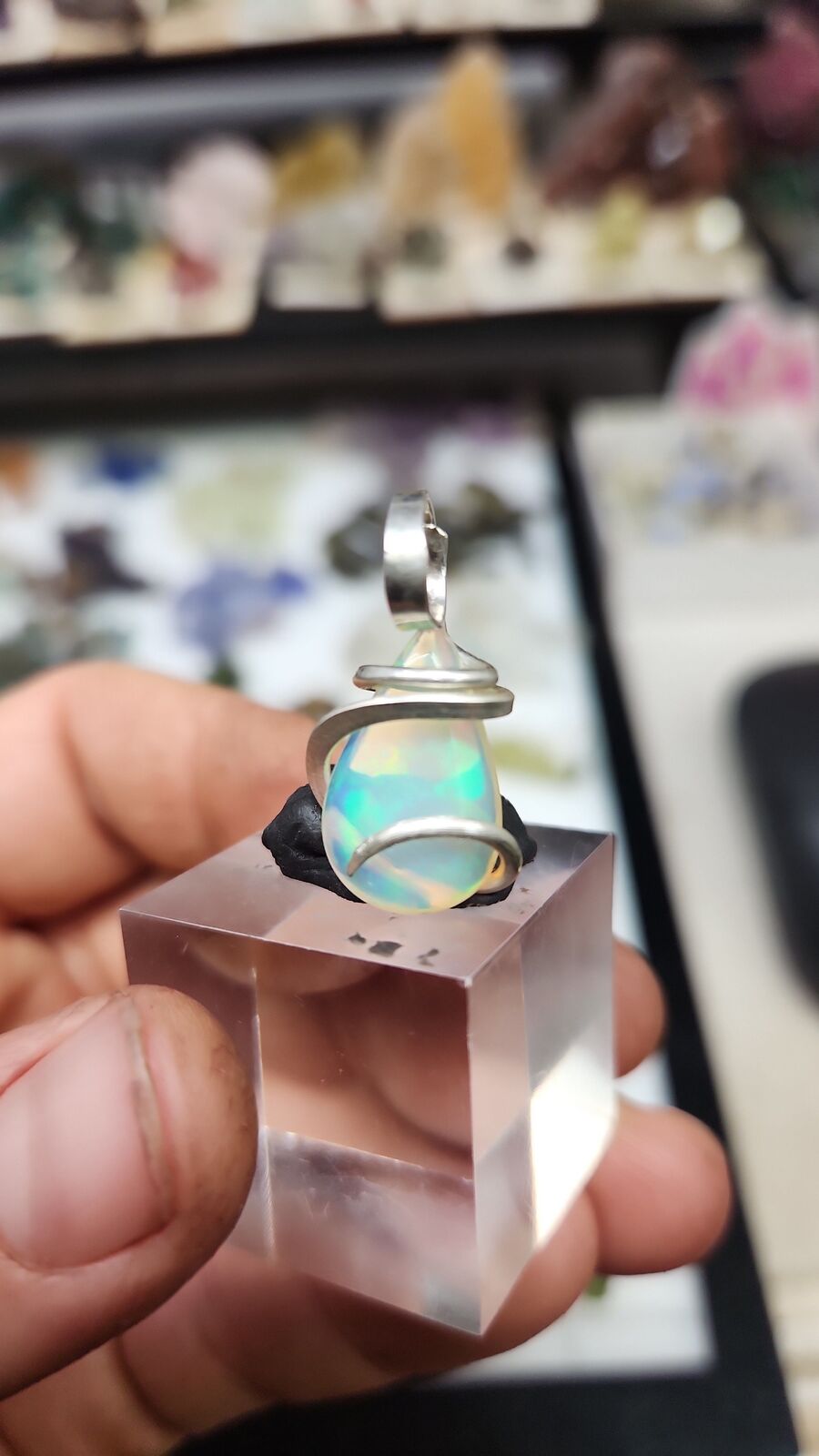 Ethiopian opal #171
