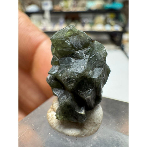 #220 4 Gram Alexandrite Crystal Natural Gemstone for Collectors and Enthusiasts