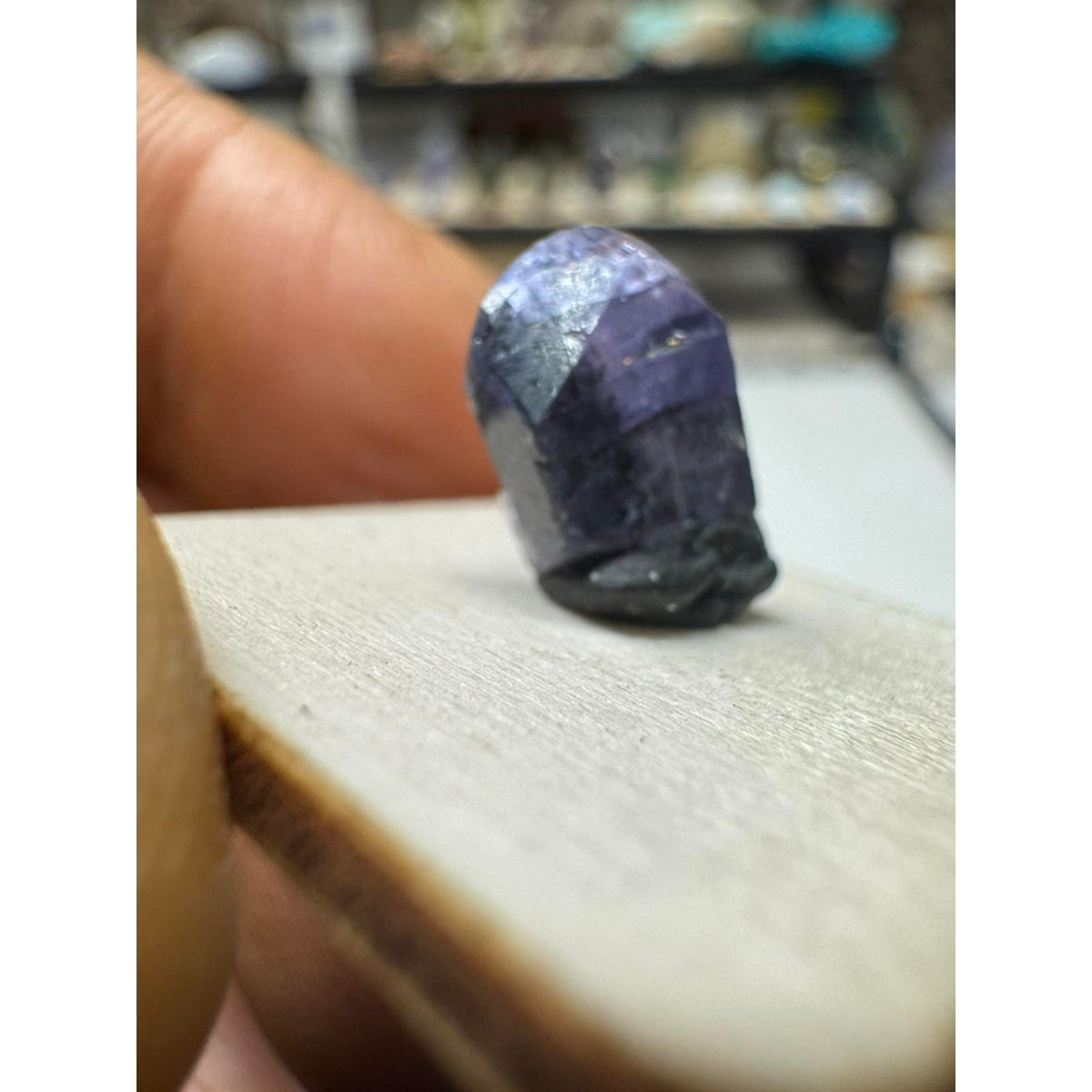 #216Tanzanite Terminated Crystal 3.8 Carats Natural Gemstone for Jewelry Making and Collecting