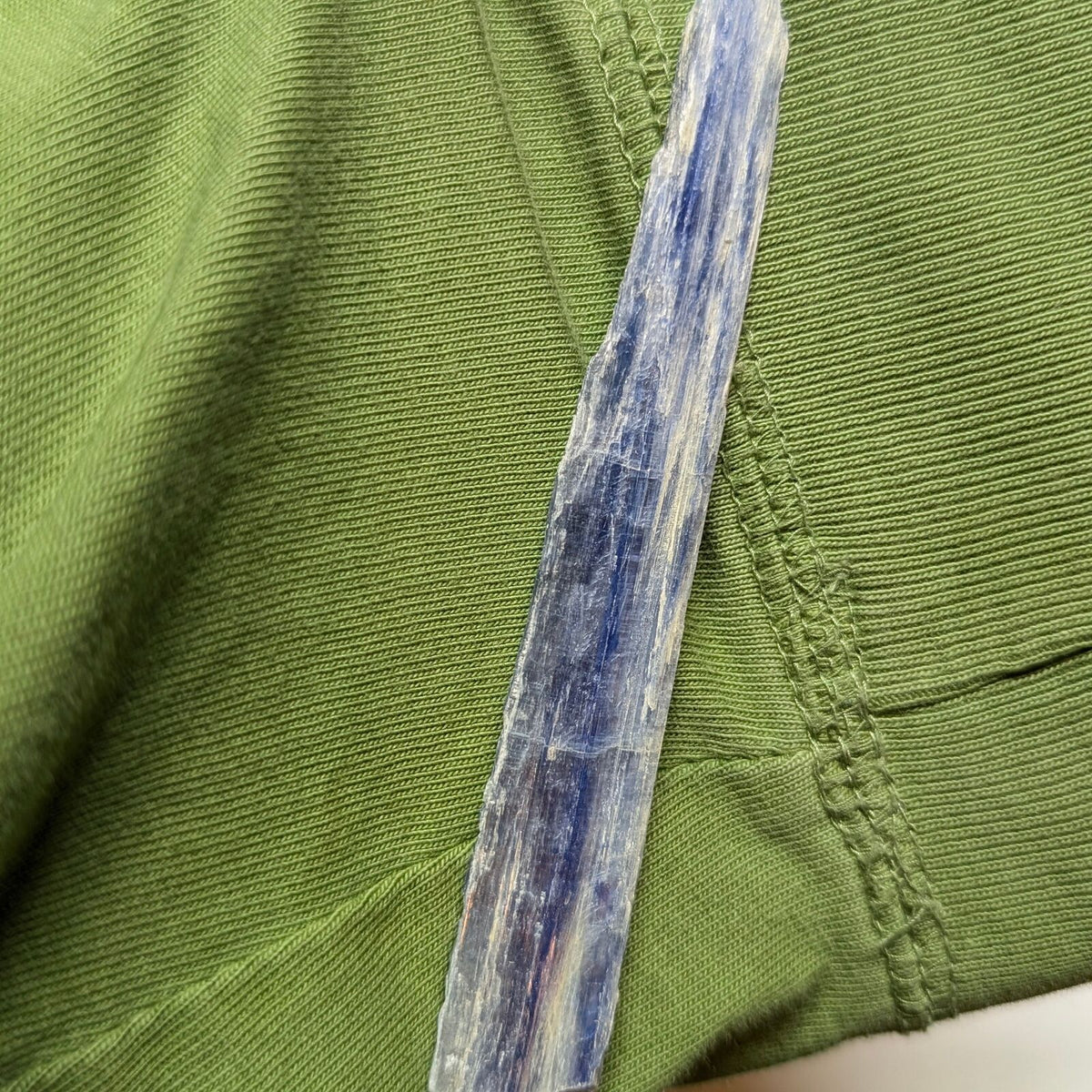 1 lb Blue Kyanite – High-Vibration Alignment and Healing Stone