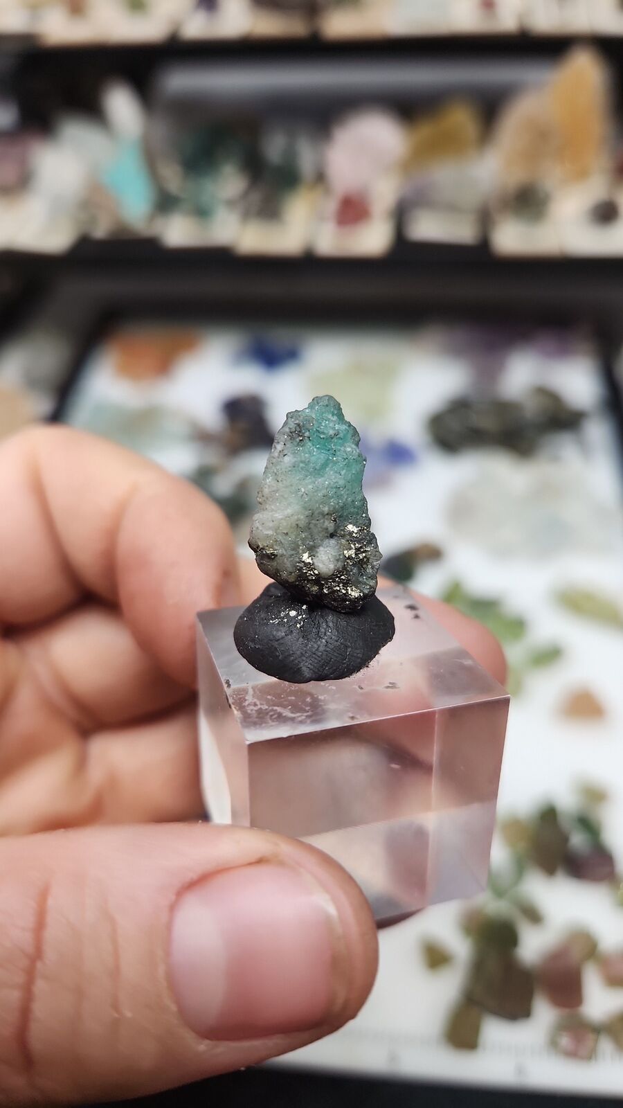 Emerald #76