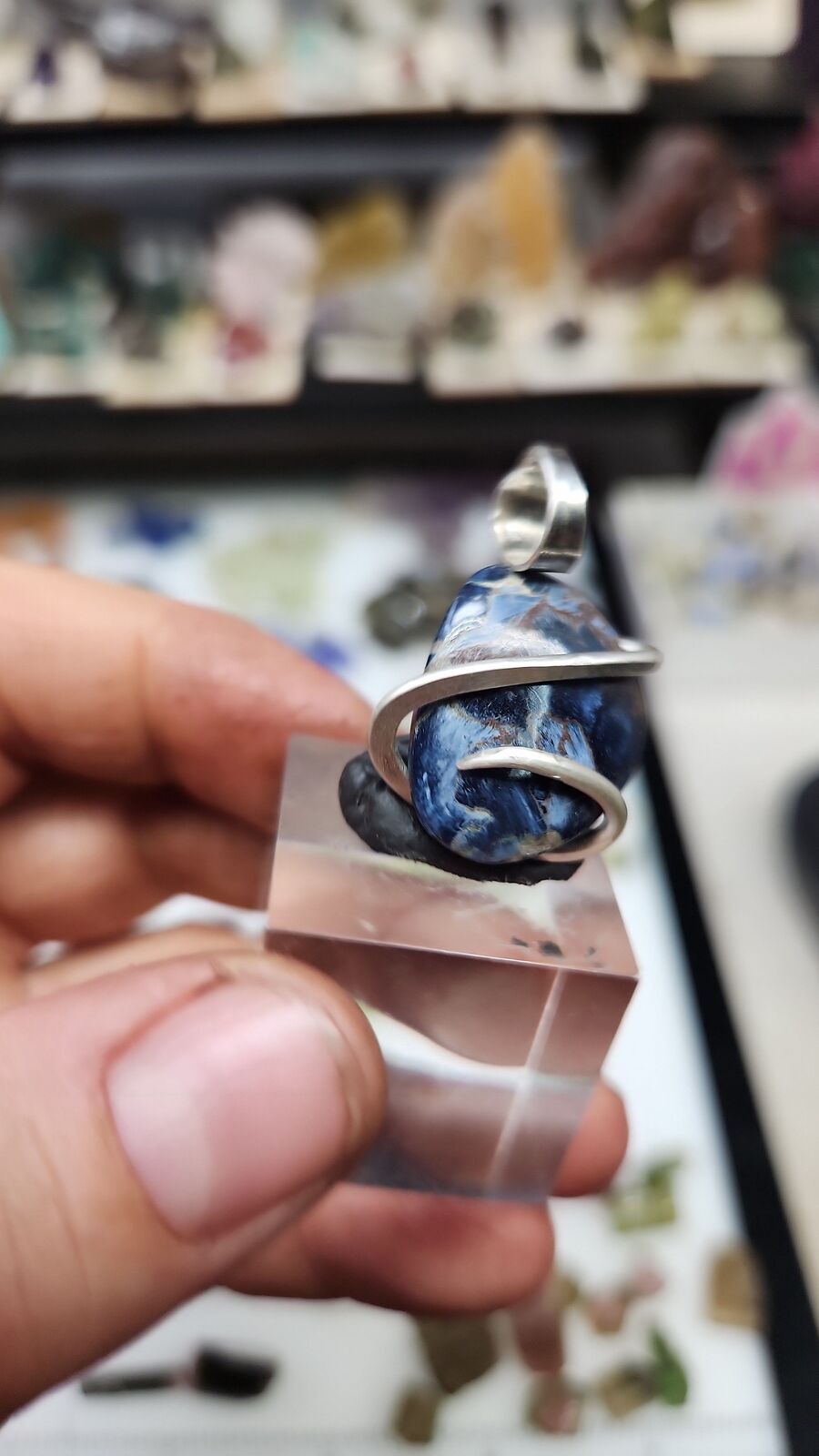 pietersite #147