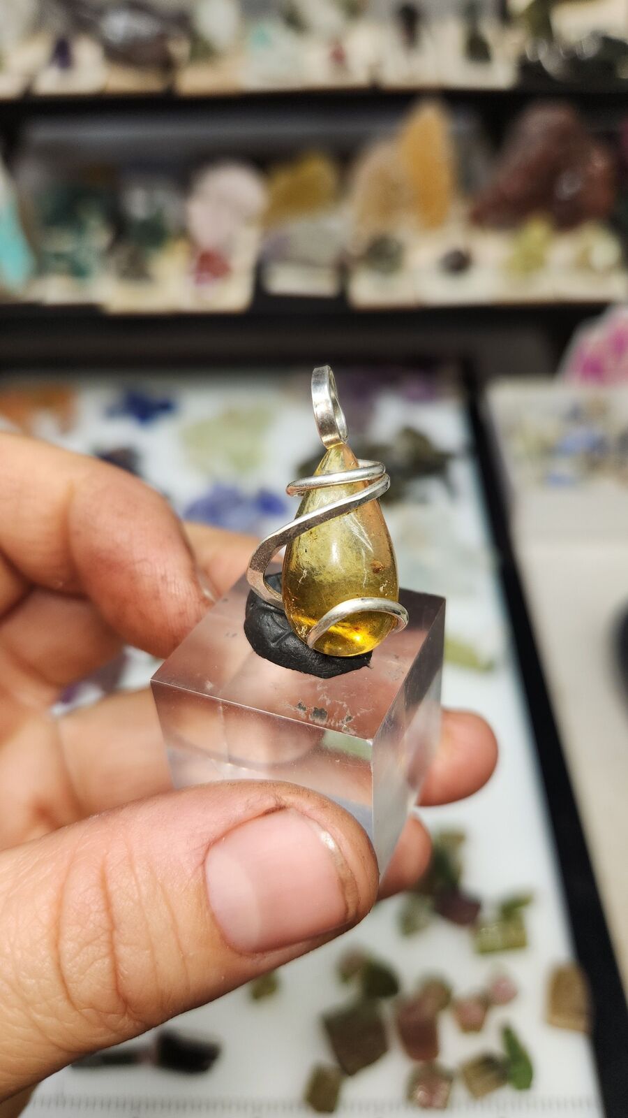 Amber #140